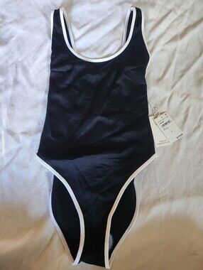 Good American NWT Black White Trim One Piece Swimsuit Small